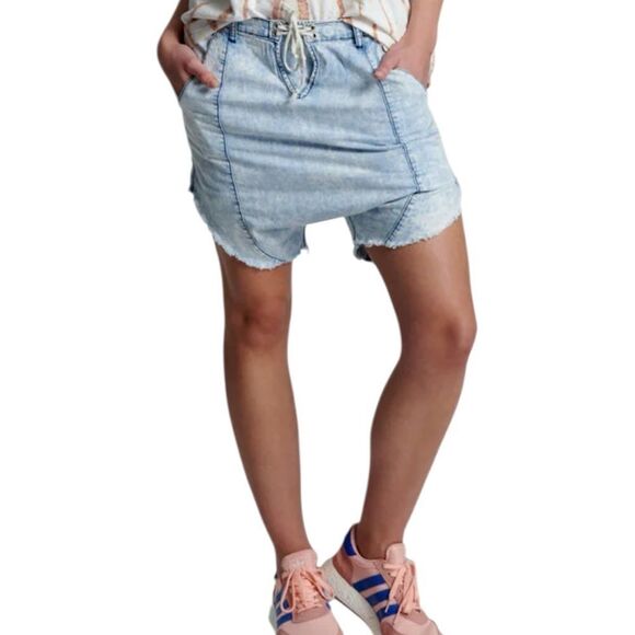One Teaspoon Acid Wash Lightweight Harem Shorts(Size 28) - Picture 2 of 11
